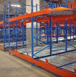  Gravity self sliding rack