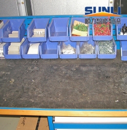  Work table tool cabinet